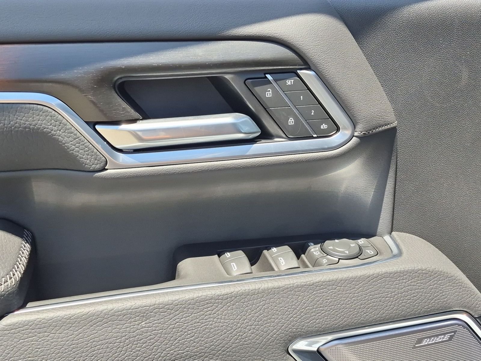 New 2026 Glacier White Tricoat GMC Denali image 24