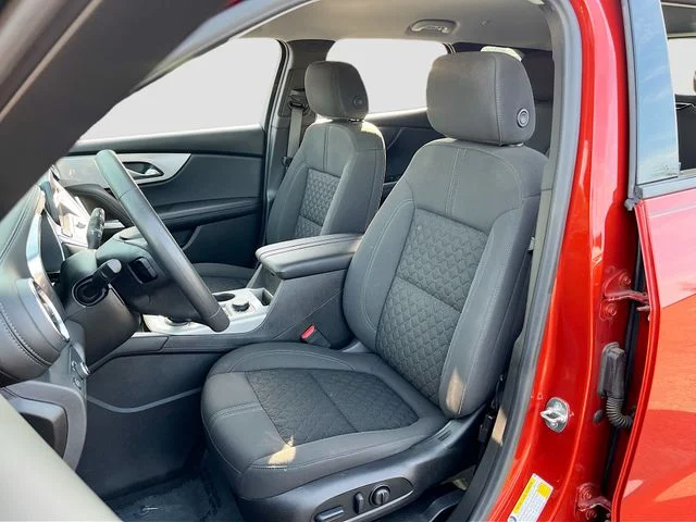 Used 2022 Orange Metallic Chevrolet LT image 20