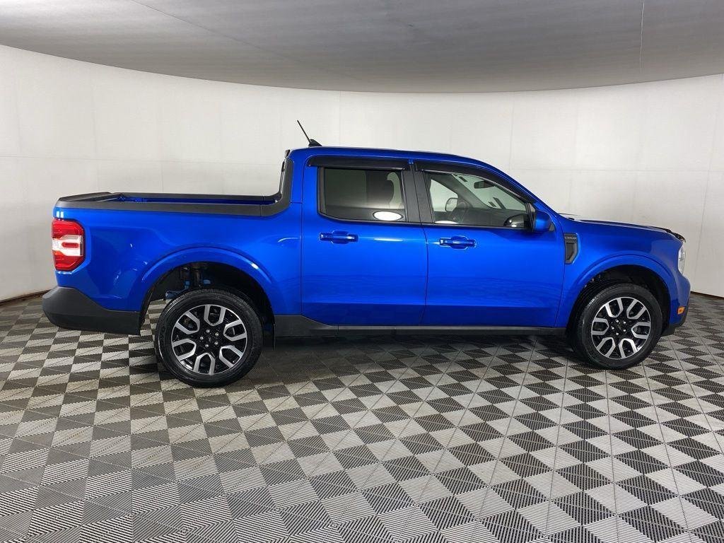 Used 2022 Blue Metallic Ford LARIAT image 13