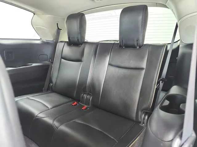 Used 2020 Black INFINITI LUXE image 12