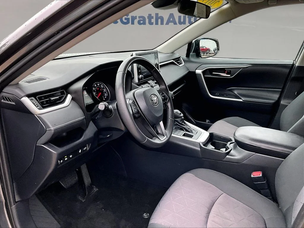Certified Used 2019 Gray Toyota XLE image 20