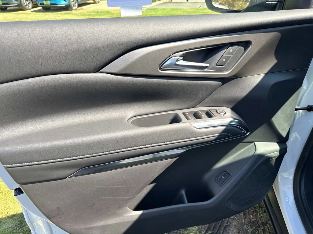 2026 Chevrolet Traverse LT - Photo 15