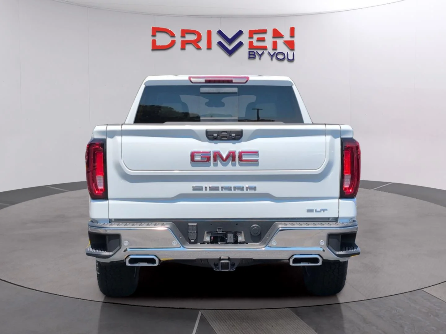 New 2026 Summit White GMC SLT image 4