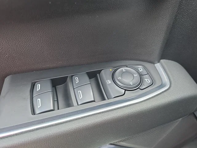 Used 2024 White Chevrolet LT image 29