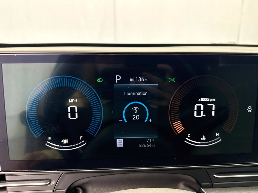2024 Hyundai Kona SEL SUV Slide 21