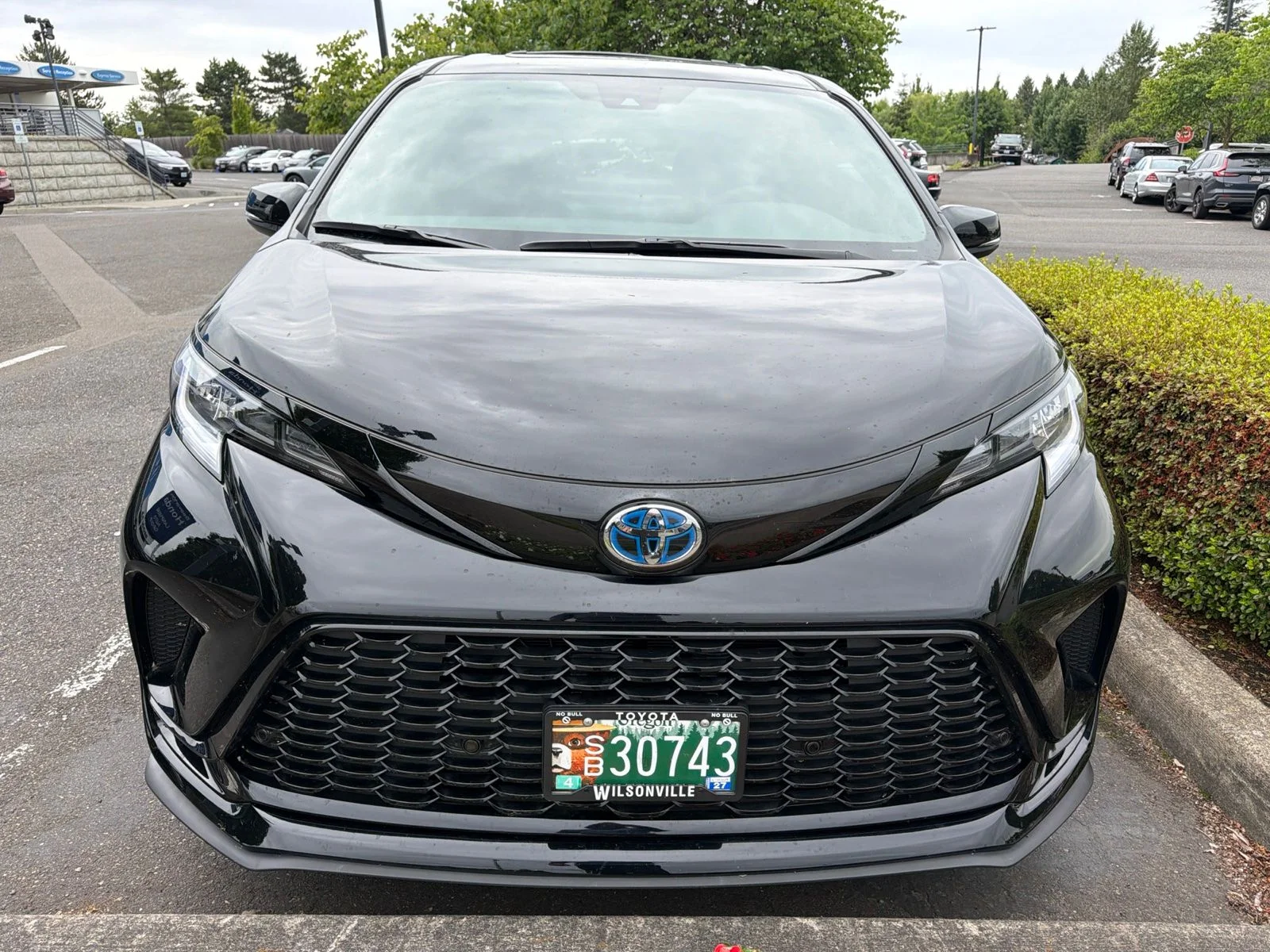Used 2025 Midnight Black Metallic Toyota XSE 7 Passenger image 2
