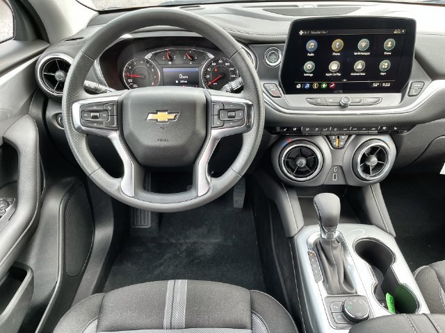 2026 Chevrolet Blazer photo 19 of 42