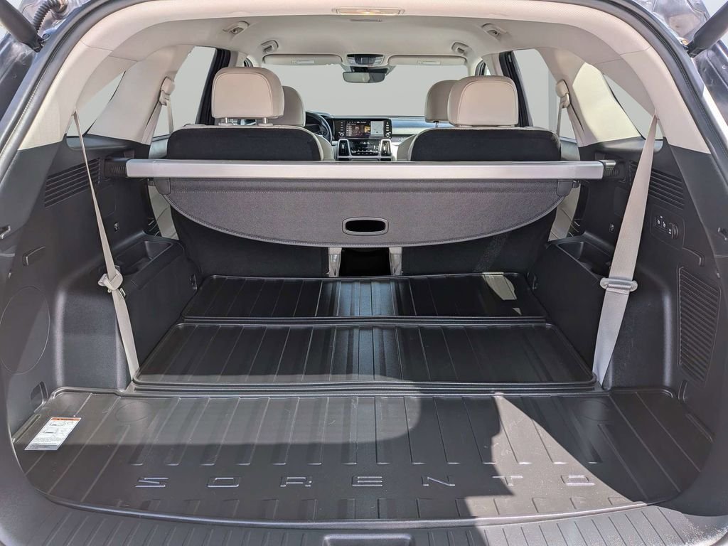 Used 2023 Gray Kia EX image 18