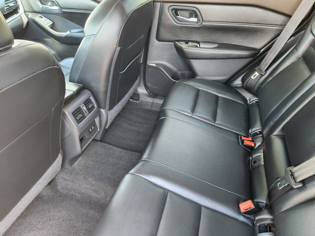 Certified Used 2023 White Nissan SL image 25