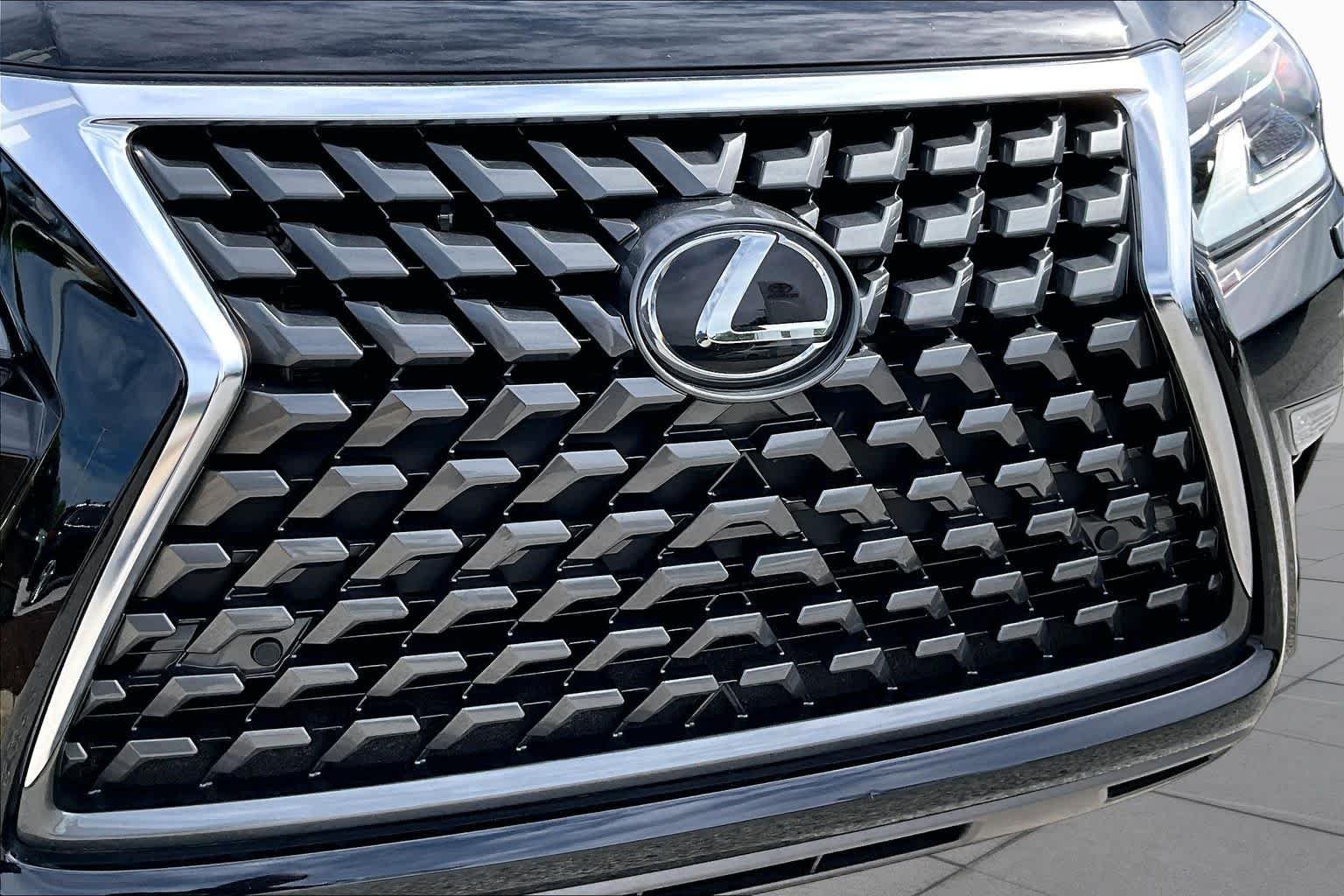 Used 2021 Black Onyx Lexus Premium image 30