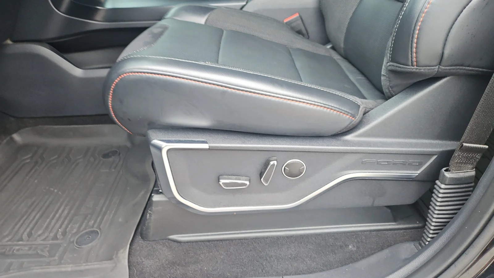 Used 2024 Black Ford Raptor image 12