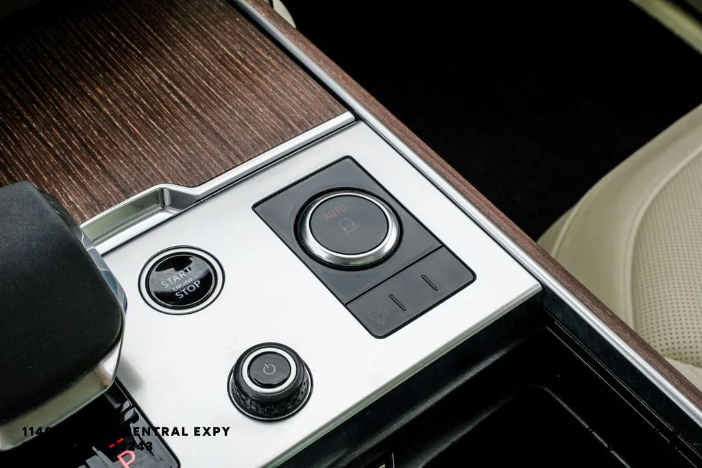 Certified Used 2023 Fuji White Land Rover SE image 27