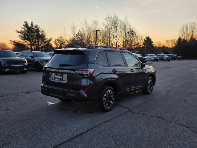 Used 2025 Gray Metallic Subaru Premium image 8