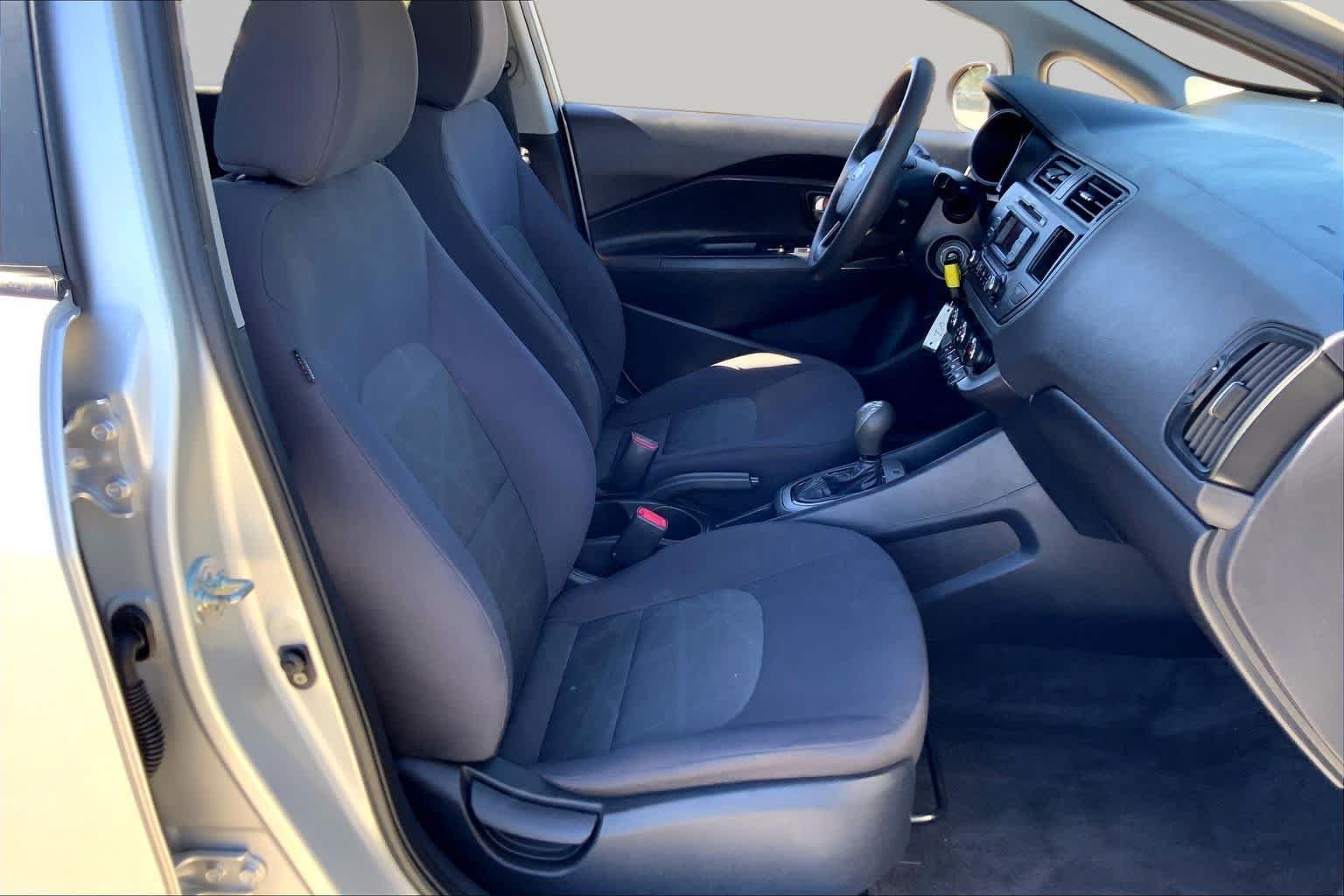 Used 2012 Bright Silver Kia LX image 9