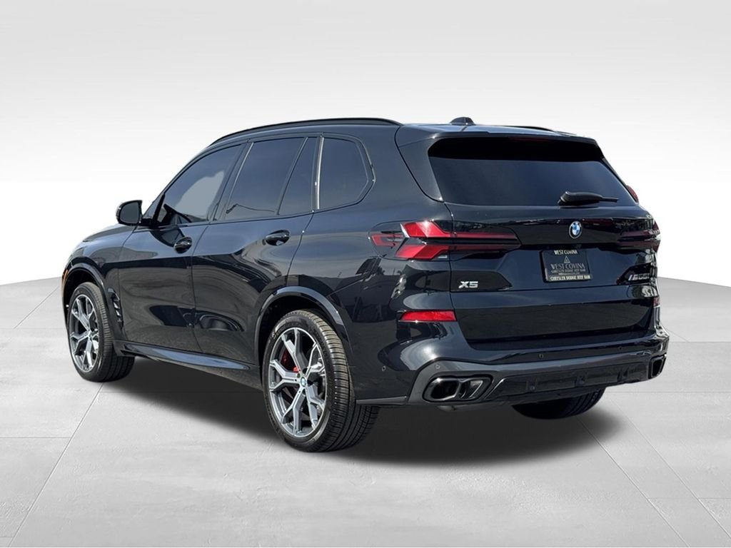 Used 2026 Black BMW M60i image 8