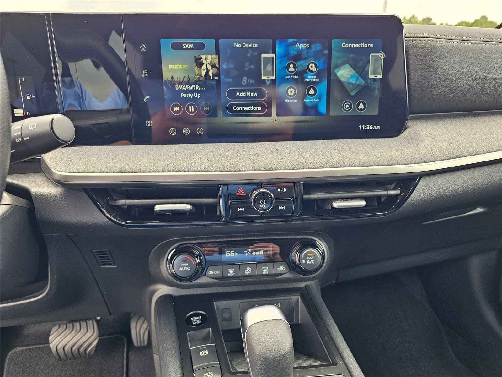 2026 Nissan KICKS SV - Photo 23