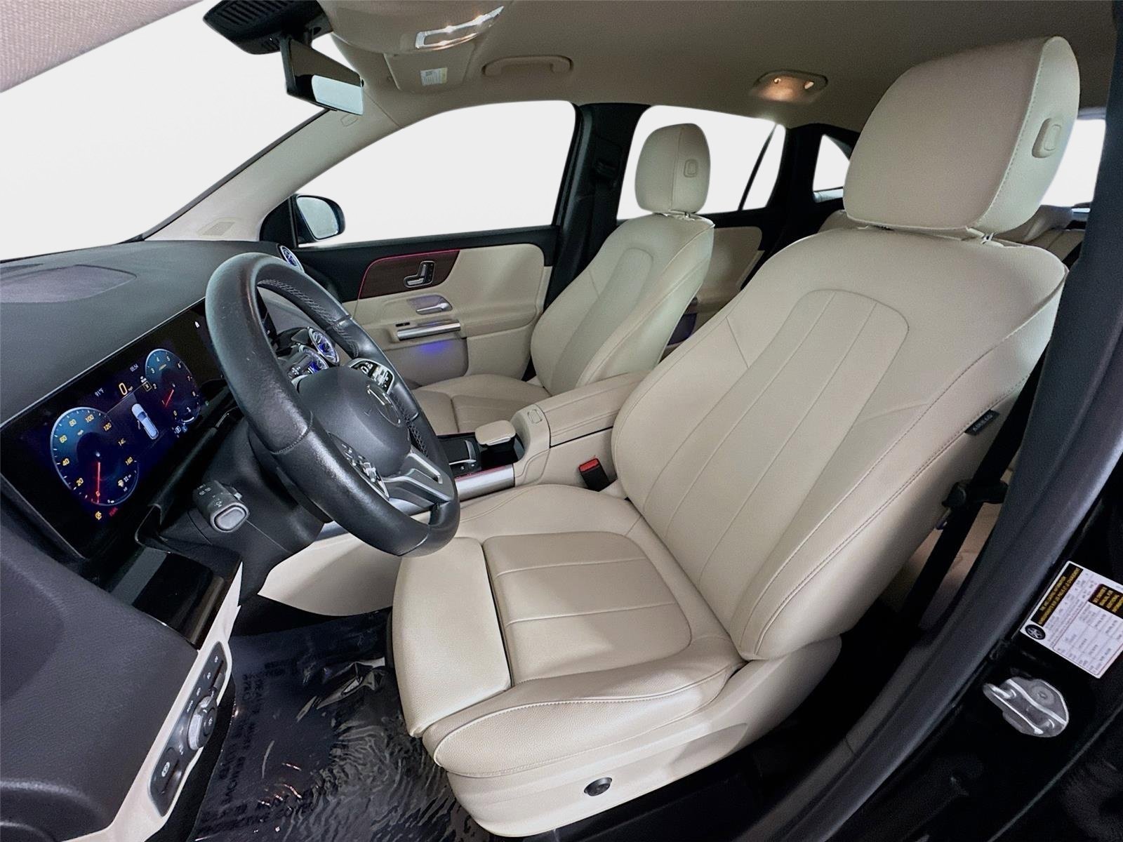 Certified Used 2023 Night Black Mercedes-Benz GLA 250 image 11