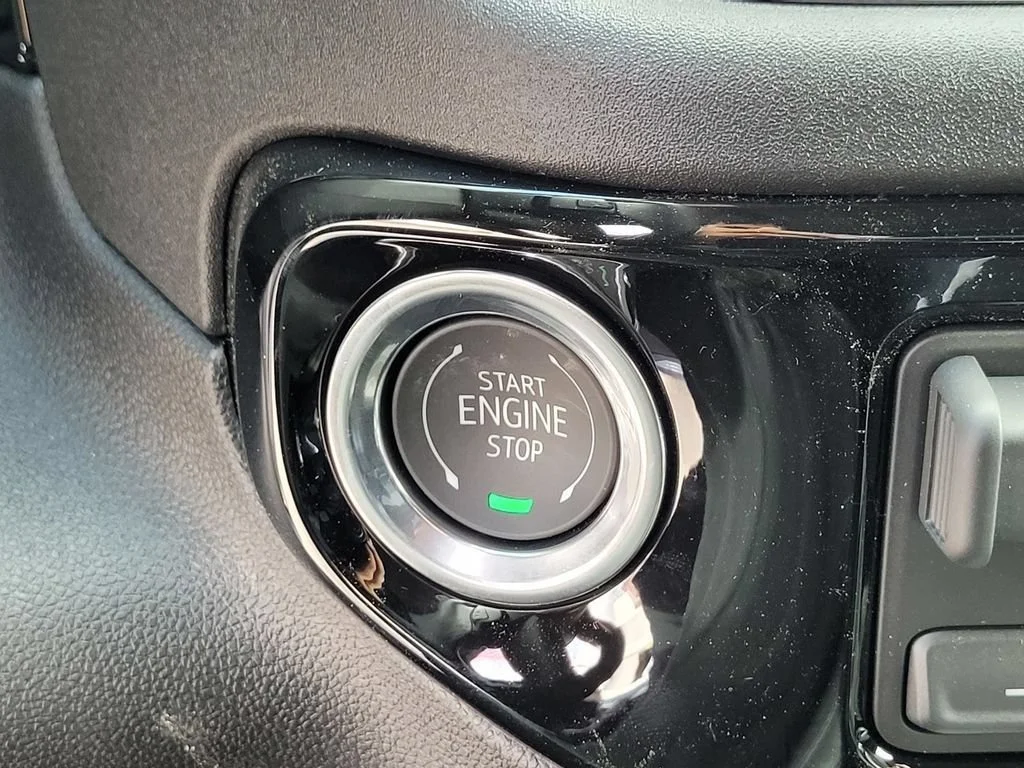 2026 GMC Sierra 1500 SLT - Photo 18