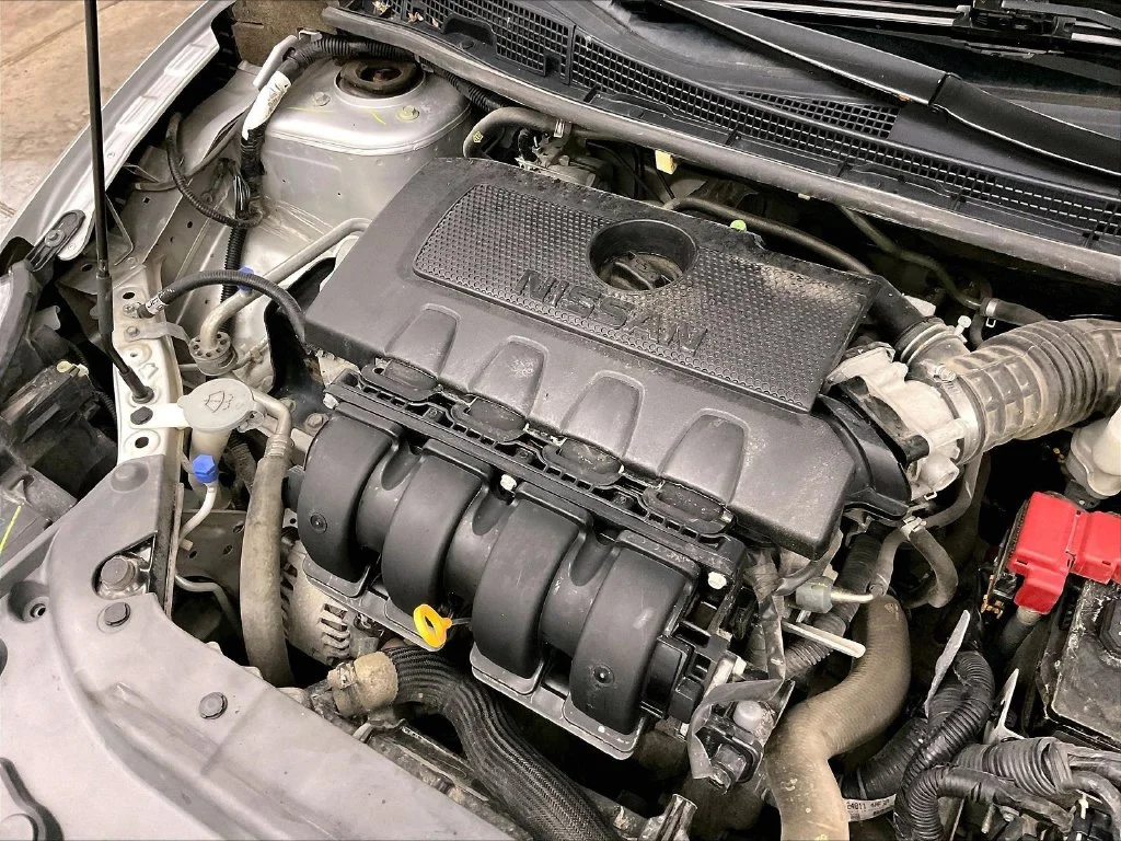 Used 2017 Silver Nissan SR image 38
