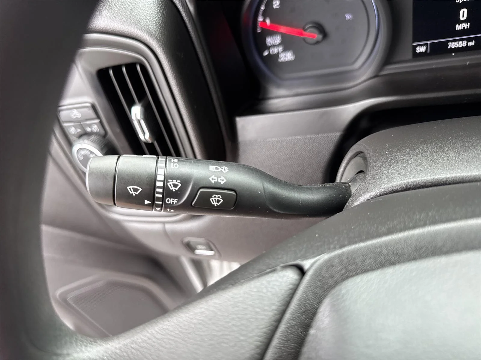 Used 2021 SILVER ICE METALLIC Chevrolet Custom image 20