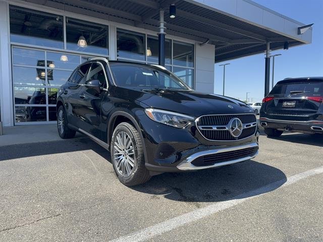 New 2026 Black Mercedes-Benz GLC 300 4MATIC® image 5