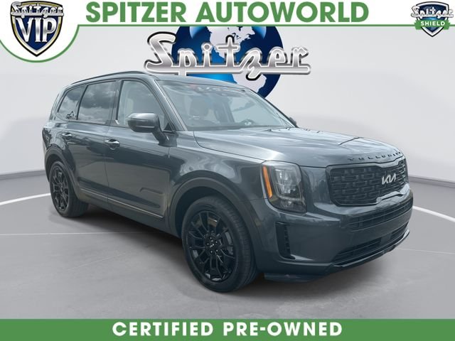 Used 2022 Gray Kia EX image 1