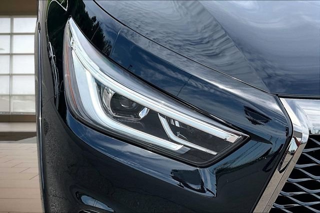 Used 2024 Black INFINITI Sensory image 29