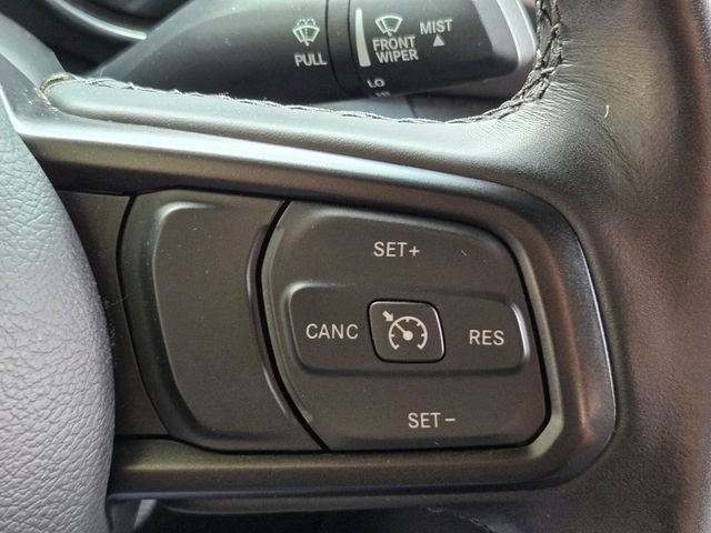 Used 2023  Jeep Sport S image 24