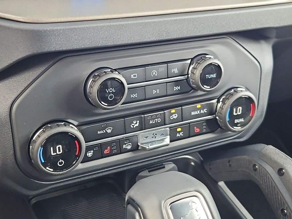 New 2026 Desert Sand Ford Outer Banks® image 58