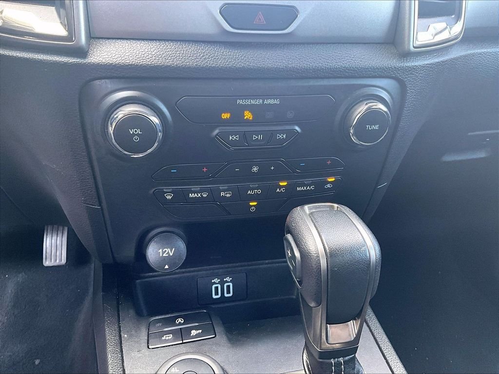Used 2022 Gray Ford XLT image 26
