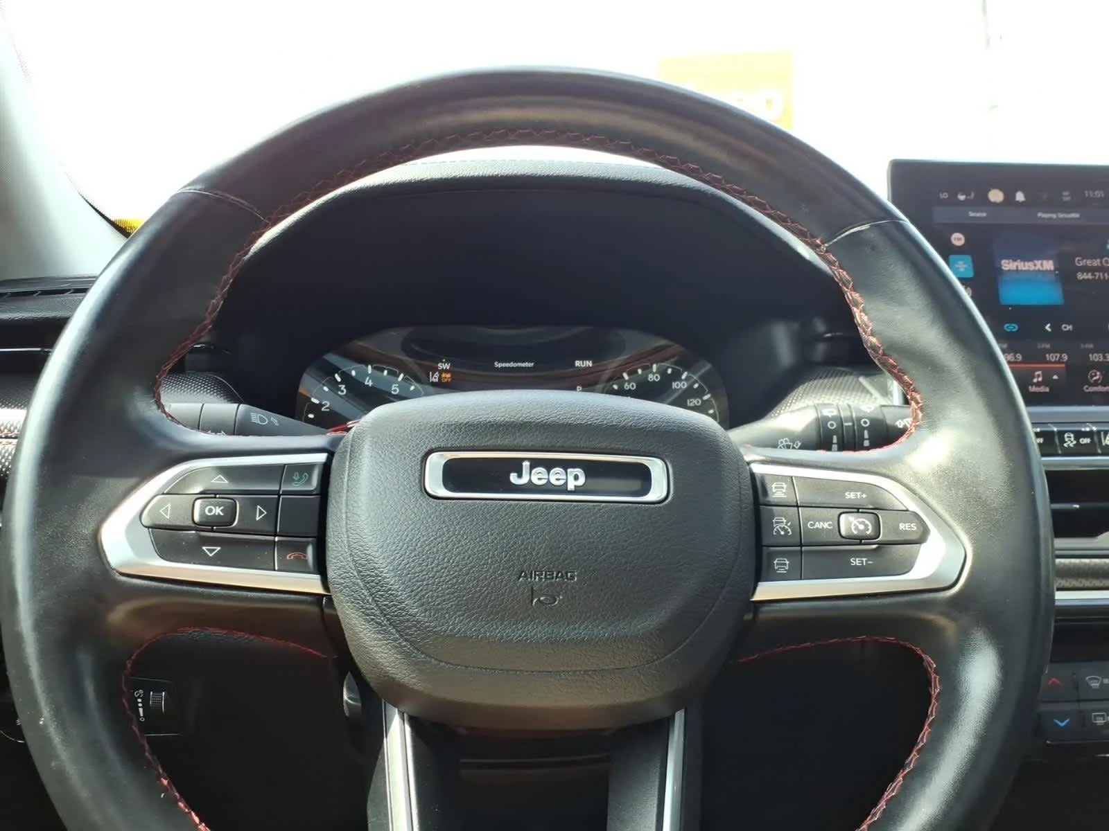 Certified Used 2022 Sting-Gray Clearcoat Jeep Trailhawk image 26