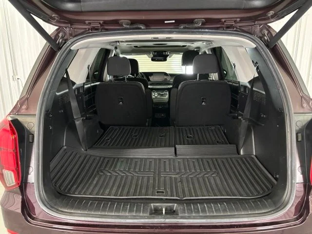 Used 2021 Burgundy Hyundai SEL image 15
