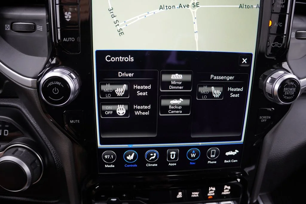 Used 2021 Silver Ram Big Horn image 6