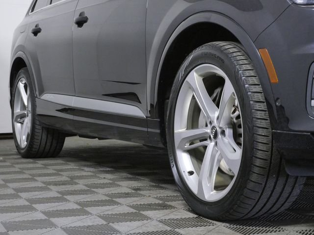 Certified 2019 Audi Q7 Prestige with VIN WA1VAAF70KD020400 for sale in Shakopee, Minnesota