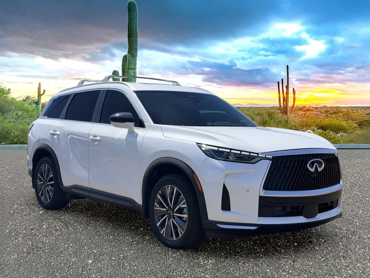 New 2027 RADIANT WHITE INFINITI Luxe FWD image 2