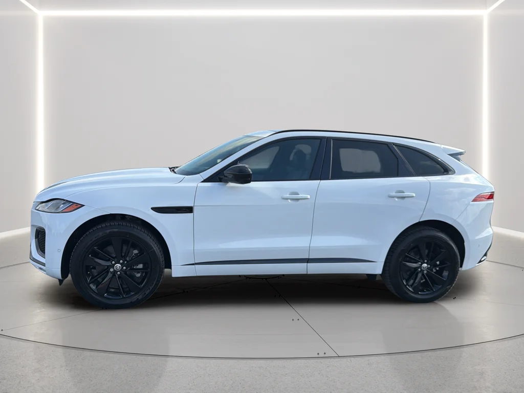 New 2026 Fuji White Jaguar P400 R-Dynamic S image 13