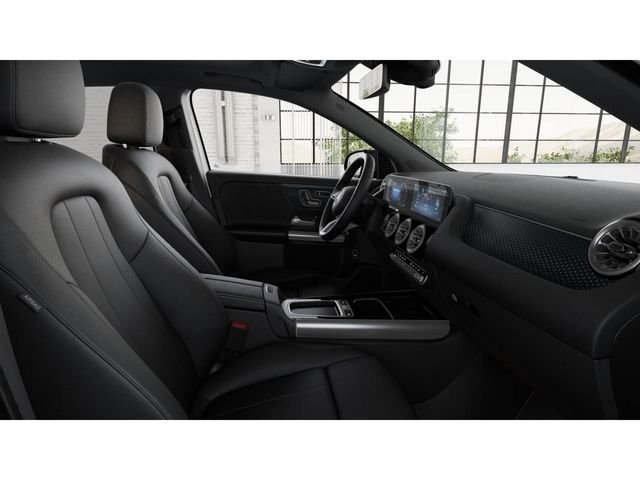 New 2026 Polar White Mercedes-Benz GLA 250 image 4