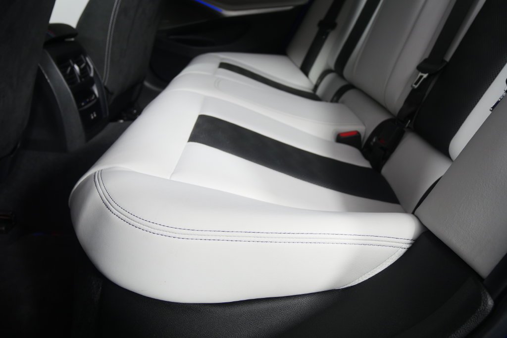 Used 2022 Blue Metallic BMW Base image 24