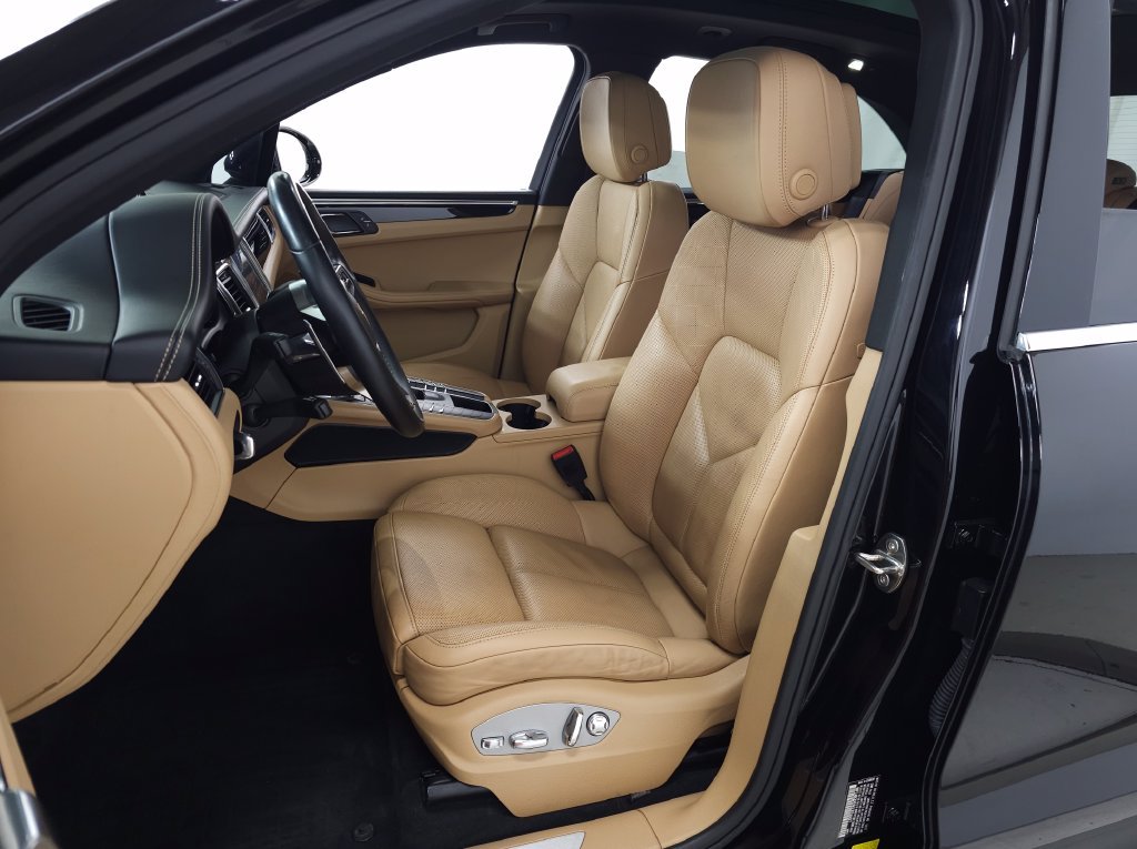 Used 2018 Jet Black Metallic Porsche S image 15