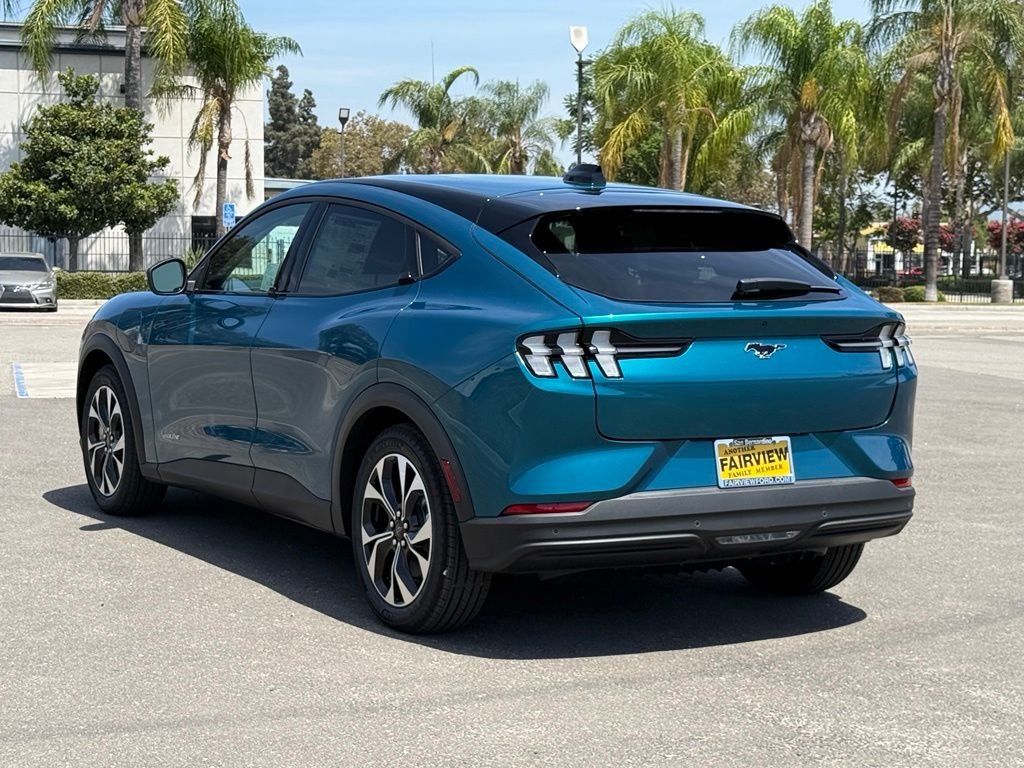 New 2026 Adriatic Blue Metallic Ford Select image 4