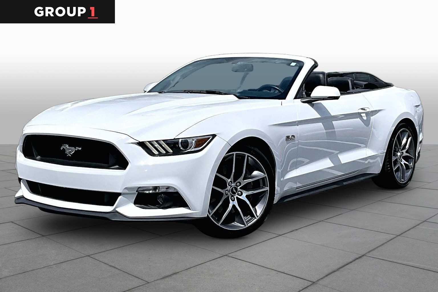 2015 Ford Mustang GT Convertible Premium's photo