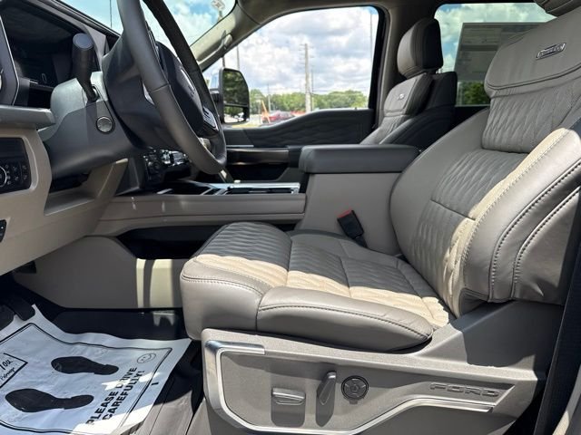 New 2026 Agate Black Metallic Ford F-250® Platinum® image 23