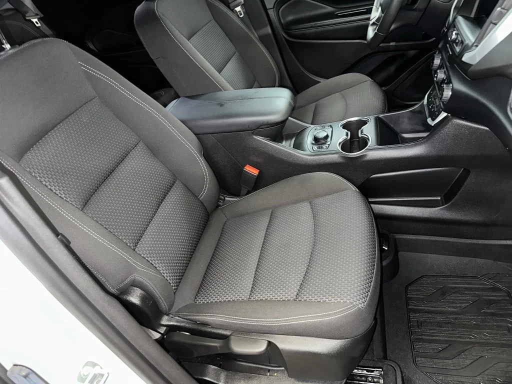 2023 GMC Terrain SLE - Photo 32
