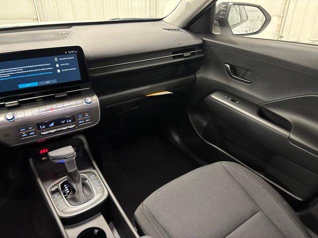 New 2026 White Hyundai SEL Sport AWD image 14