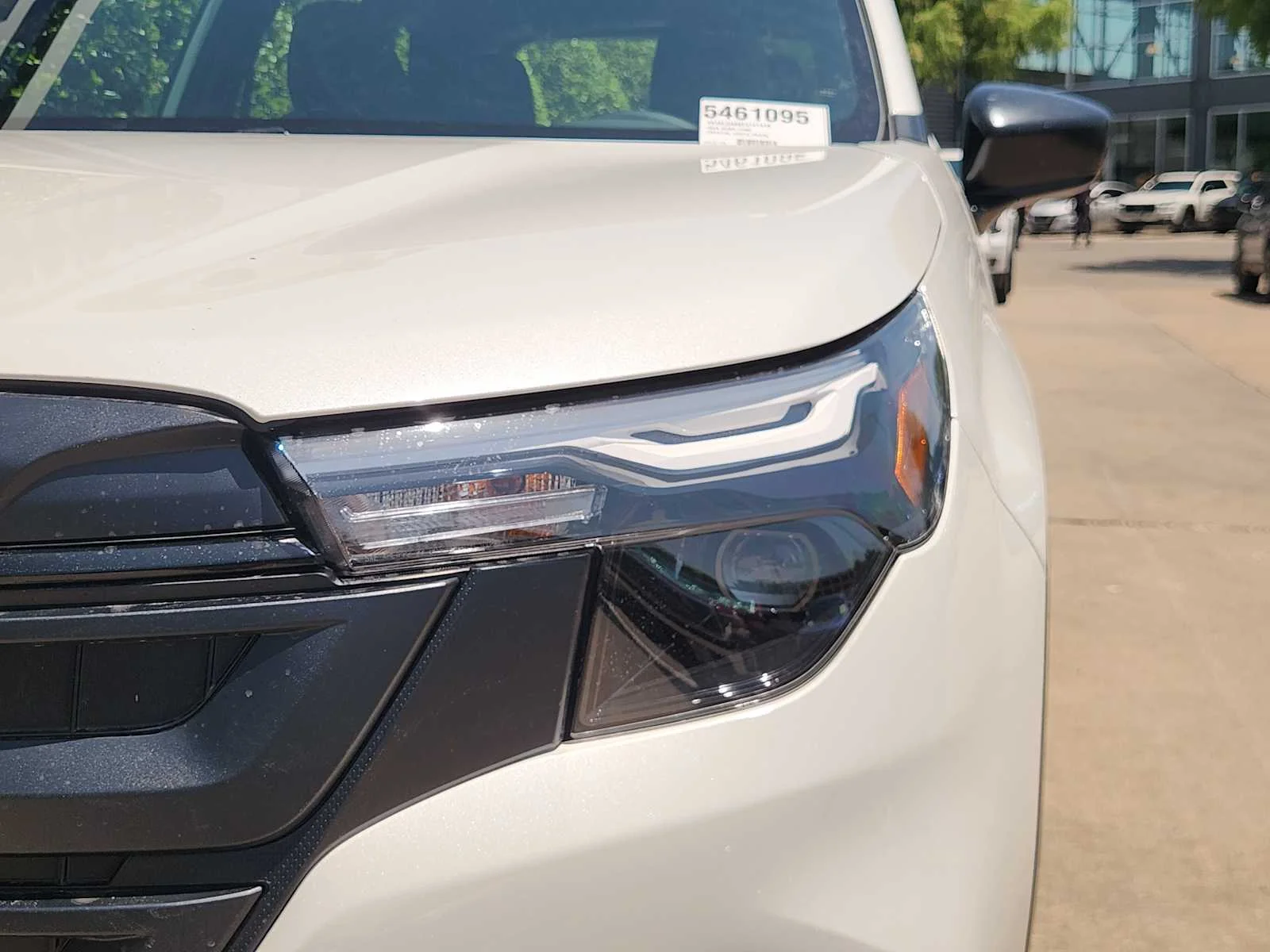 New 2026 CRYSTAL WHITE PEARL Subaru Standard Model image 5
