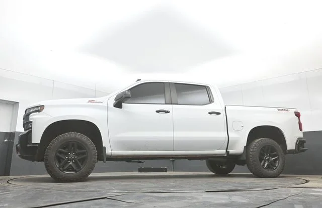 Used 2021 Summit White Chevrolet LT Trail Boss image 32