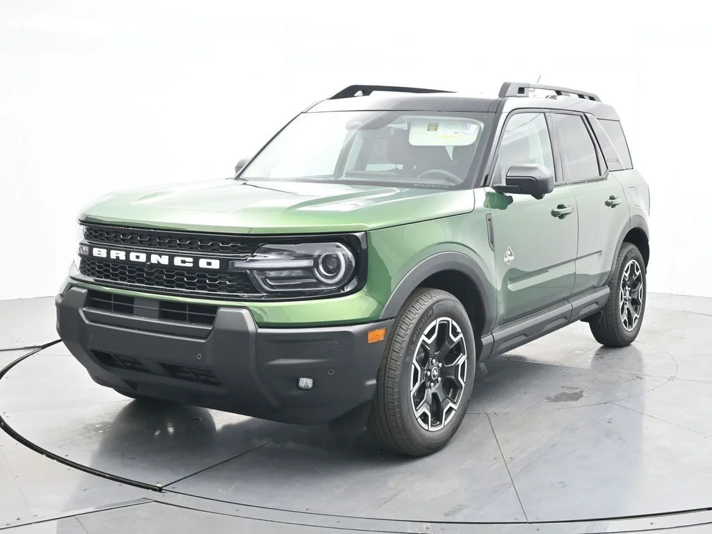 New 2025 Eruption Green Metallic Ford Outer Banks® image 1