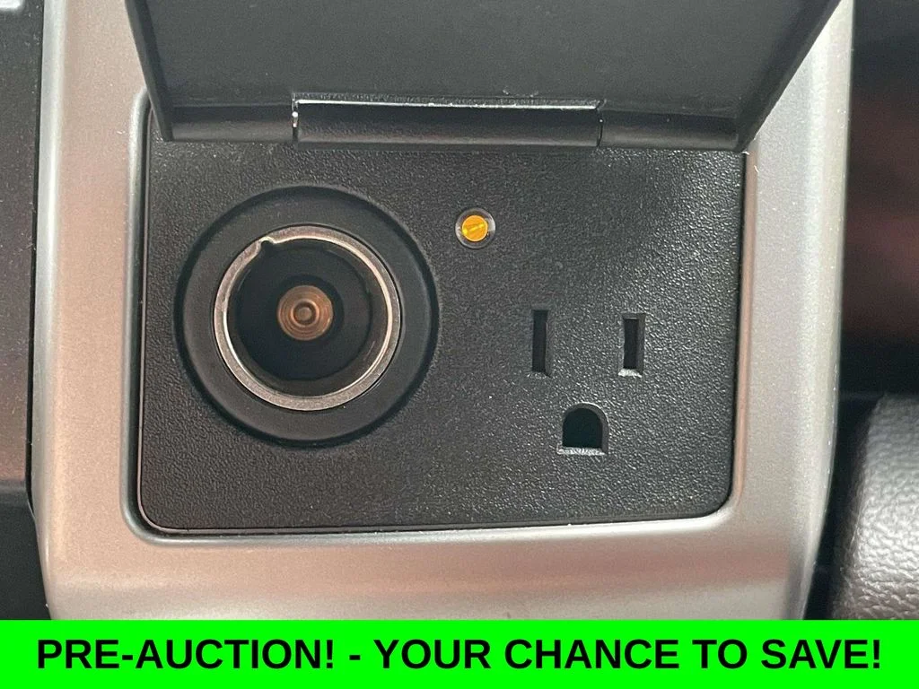 Used 2018 Gold Ford King Ranch image 24