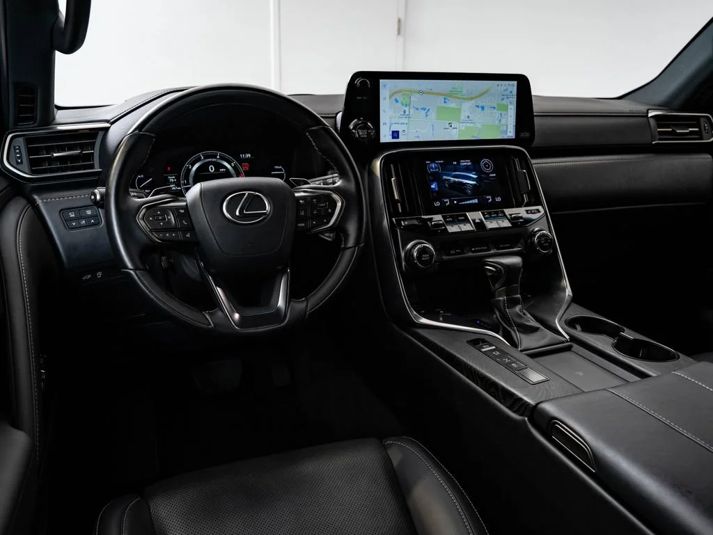Used 2024 Manganese Luster Lexus 600 Luxury image 4