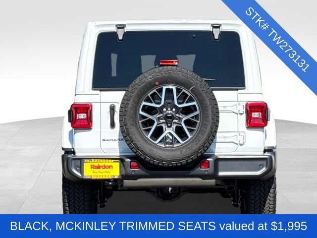 New 2026 Bright White Clear-Coat Exterior Paint Jeep Sahara image 5